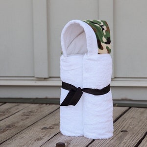 Hooded Towel-Monogram-Personalize-Baby Gift-Rolled Hooded Towel-Toddler Hooded Towel-baby towel-Monogrammed baby gift-Monogram hooded towel