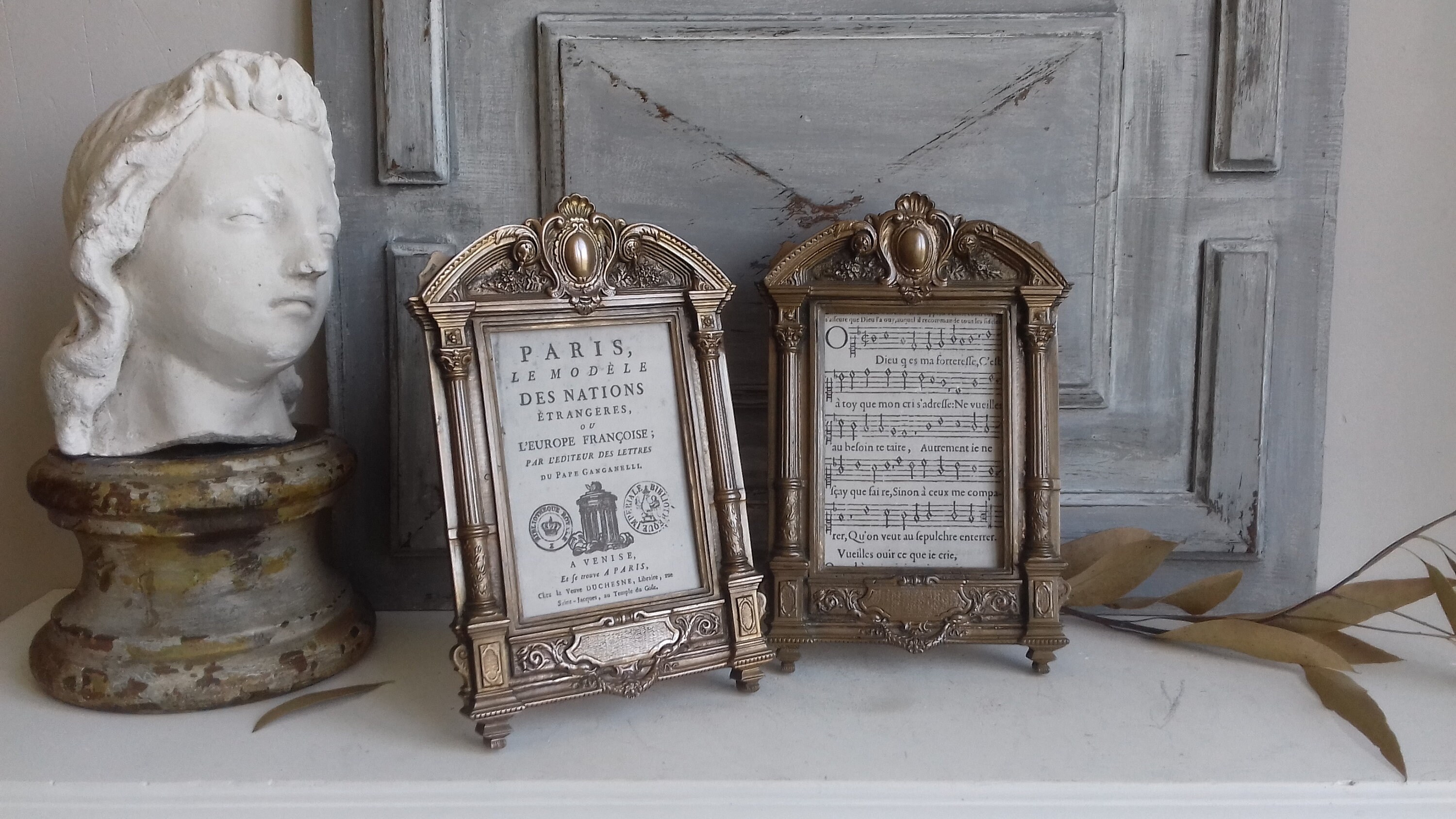 Paire de Cadres-Photo en Bronze Style Néo-Renaissance