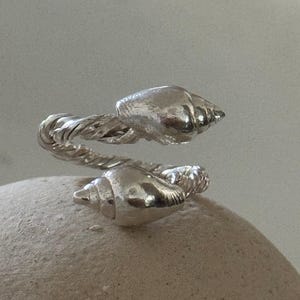 COLUMBELLE ABSOLUE Jewel of the sea with all its power. Handmade jewel from Mallorca
