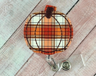 Porta credenciales de calabaza a cuadros, porta credenciales de otoño, regalo para enfermeras, porta credenciales retráctil, porta credenciales con nombre, cordón para maestros, clip para credenciales