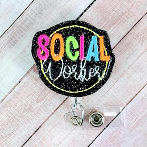 Badgehaspel maatschappelijk werker, badgehouder casemedewerker, sleutelkoord klinisch maatschappelijk werker, ID-houder, intrekbare badgeclip, badgemaatje