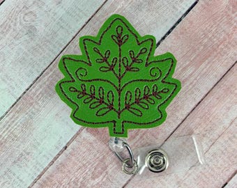 Portatarjetas retráctil con forma de hoja, portatarjetas de otoño, clip para tarjetas de otoño, credencial de enfermera, portatarjetas de identificación retráctil, regalos para enfermeras, credencial de Halloween
