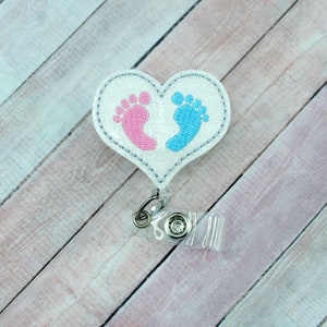 Porta-crachá para pés de bebê, carretel de crachá neonatal, carretel de crachá de UTIN, porta-crachá de identificação retrátil, puxador de crachá, parto e entrega, amigo de crachá