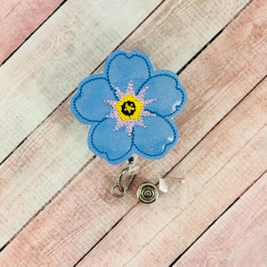 Bobine de badge fleurs Forget Me Not, Porte-badge printanier, Bobine de badge d'été, Porte-badge d'infirmière, Porte-badge interchangeable, Surmatelas pour badge