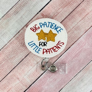 Rolka identyfikatora pielęgniarki pediatrycznej, uchwyt na identyfikator pediatryczny, rolka identyfikatora PNP, rolka identyfikatora Big Patience, prezent dla pielęgniarki NP, klips na identyfikator współpracownika, identyfikator pielęgniarki
