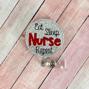Eat Sleep Nurse 繰り返しバッジリール、面白い看護師用ストラップ、看護師 ID ホルダー、RN バッジリール、医療用ストラップ、バッジホルダー、交換可能なバッジ