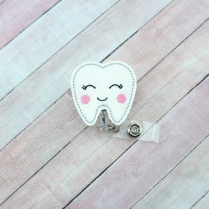 Tooth Badge Reel -  Singapore