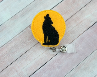 Howling Wolf Badge Reel - Wolf Badge Reel - Badge Reel - Cute Badge Clip - Retractable ID Badge Holder - Badge Pull - Lanyard