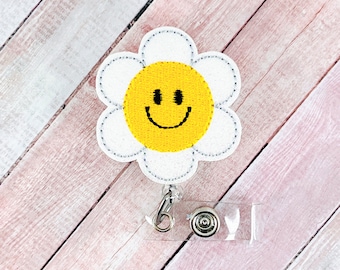 Daisy Badge Reel, Flower Badge Holder, Nurse Badge Reel, Retractable ID Badge Holder, RN Badge Reel, Summer Badge Reel, Name Tag Clip