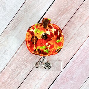 Pumpkin Badge Reel, Fall Badge Holder, Thanksgiving Badge Reel, Halloween ID Badge, Fall Lanyard, Nurse Gifts, Autumn Badge Reel, ID Badge