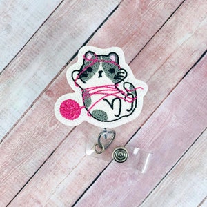 Cute Kitty Badge Holder, Retractable Badge Holder, Badge Clip, Cat Badge Reel, Cute Badge, ID Badge, Nurse Badge Reel, Kitten Badge Reel