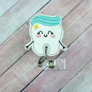 Cute Tooth Badge Reel for Dentist-dental Assistant-orthodontist,  Holographic Medical ID Holder 