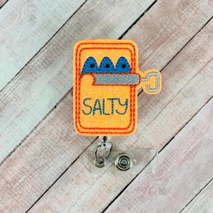 Salzige Sardinen Abzeichen Reel, Krankenschwester Ausweis Reel, Krankenhaus Ausweis Reel, Mitarbeiter Geschenk, Badge Topper, einziehbarer ID Halter, austauschbar