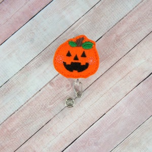 LOVEKITTY Spider-Man Retractable ID Badge Reel - Felt Embroidery Badge Holder For Work