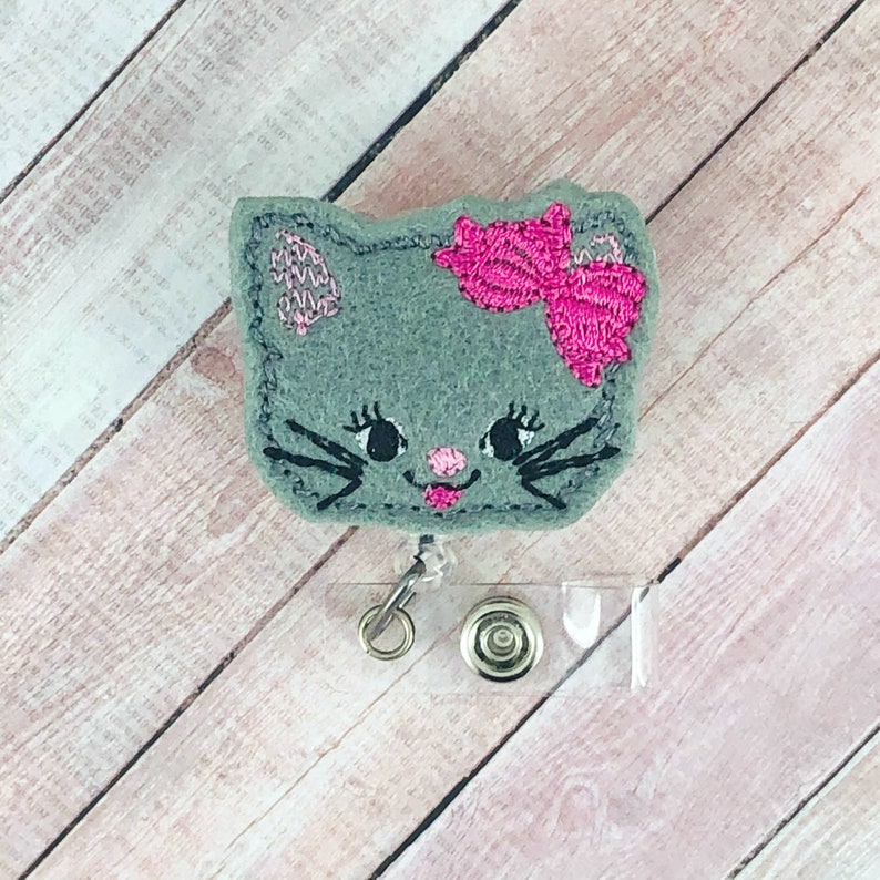 Vintage Kitty Badge Reel Badge Reel Kitty Badge Reel Lanyard Nurse Gifts Badge Pull ID Badge ID Badge Holder Cat Badge Reel
