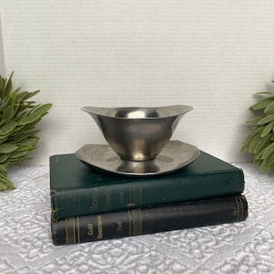 Vintage Stainless Steel Sauce Gravy Bowl - Monarch Japan / Metal Dish / Dining Serving / Trinkets / Flowers / Charcuterie