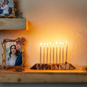 Abstract Jewish art Hanukkah Menorah Modern Jewish Decoration Unique Chanukiah for Hanukkah lights 9 branch juif Hanoucca Home Decor