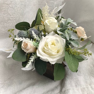 Arranjo de mesa de casamento peça central boho branco empoeirado decorativo vaso de madeira de noiva artesanal flores artificiais falsas boutonniere
