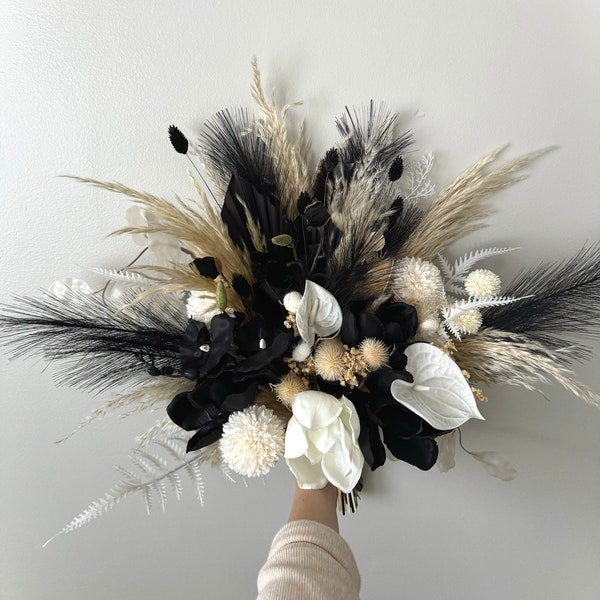 White and Black Pampas Wedding Bouquet Palm Leaves Arbor Ties Arrangements Black Cream Ivory Wedding Artificial Faux Flowers Wedding