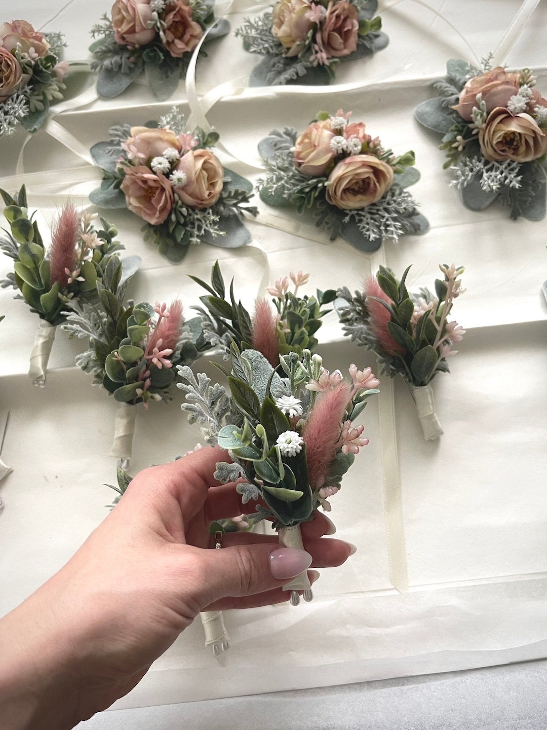 SANRLO Dusty Rose Boutonniere Collection, set di 5 pezzi in seta per sposi e testimoni dello sposo, per matrimoni ed eventi speciali