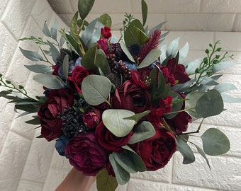 Ramo de boda Borgoña Azul marino Azul marino Peonía Eucalipto Boda Granate Paquete hecho a mano Flores falsas artificiales Decoración de boda