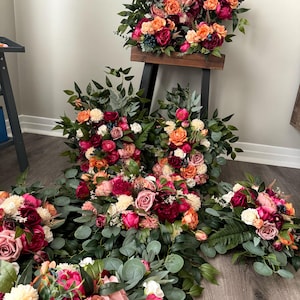 Fuchsia Viva Magenta Hot Pink Deep Pink Wedding Bouquet Tropical Green Protea Flower Bouquets Bridal Wedding Marsala Pink Bouquets