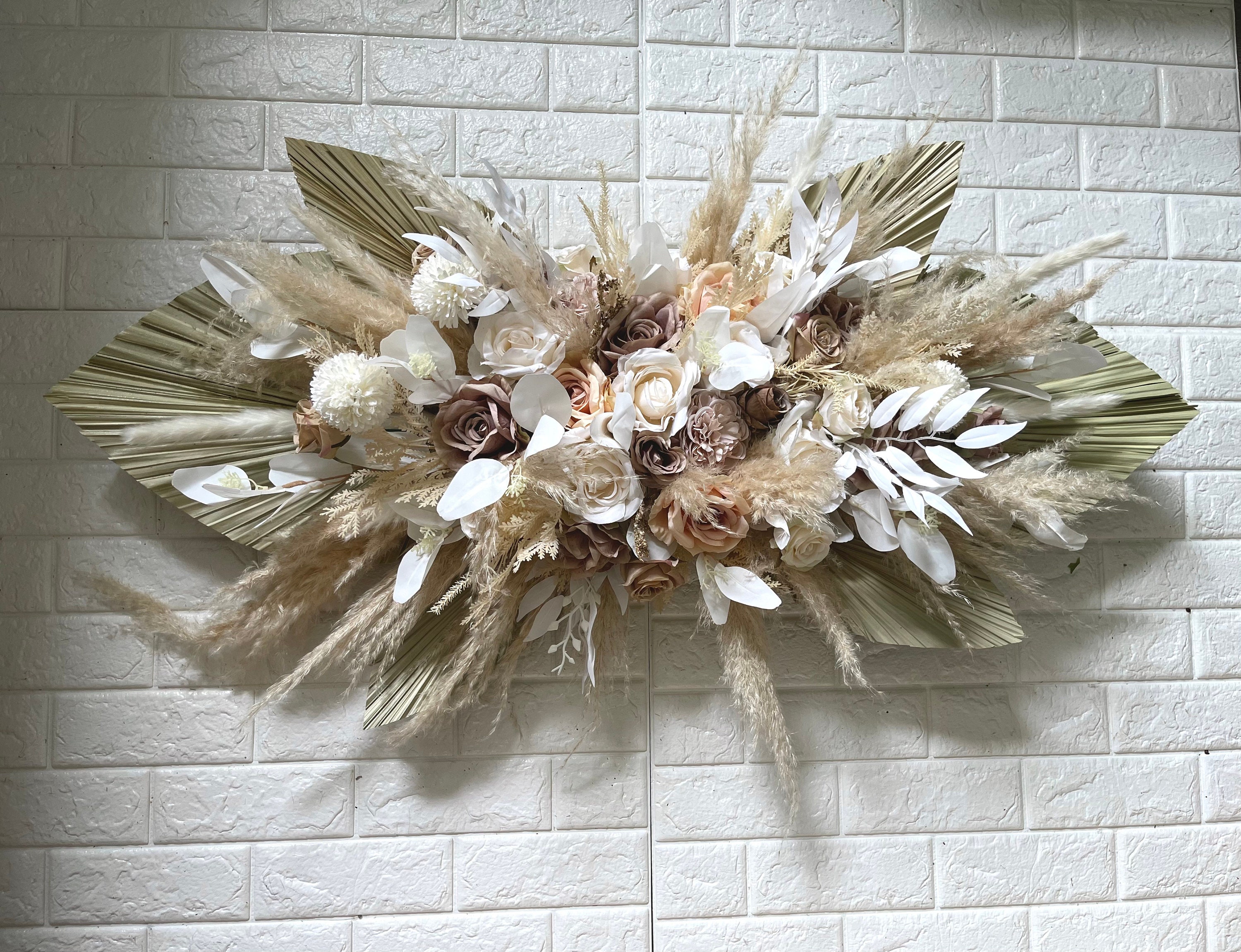 BOHO パンパスグラス ウェディング アーチ アレンジメント 素朴な 