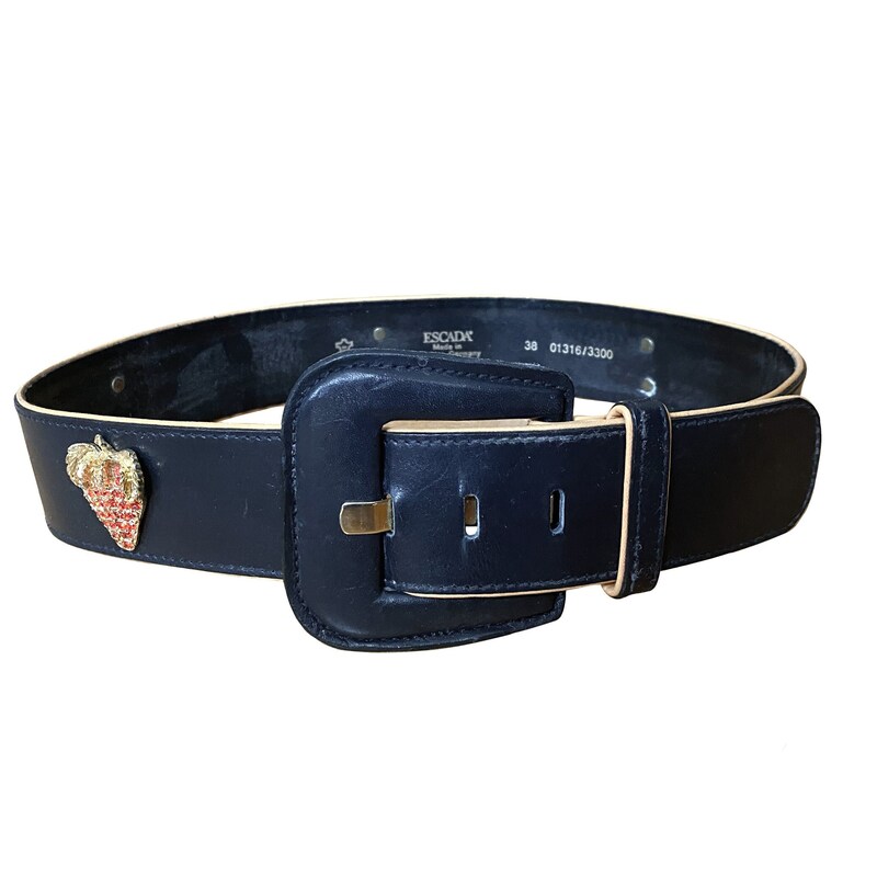Italian Escada leather belt main image 1