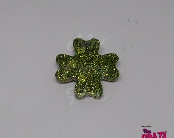 JNAWA 6pcs St. Patrick's Day Clover Enamel Brooch Metal Pin Badge Brooch Green Irish Lucky Clover Leaf Brooch Party Favor For Women Girls - Foto 10