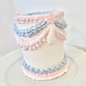 White Faux Cake, Patriotic Cake, Fake Cake, Lambeth Cake, Sweets Display, Faux Display Cake, Regency, Pink USA Decor, Photo Prop