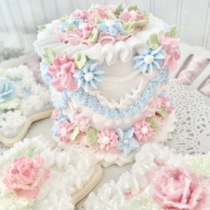 White Faux Cake, Patriotic Cake, Petite Fake Cake, Lambeth Cake, Sweets Display, Fake Cake, Marie Antoinette, Regency, Pink USA Decor