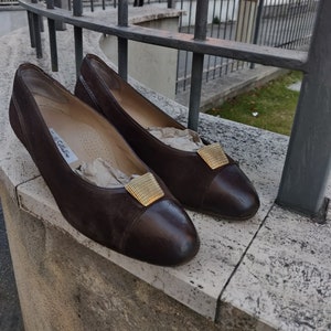 Brown Woman Low Heel Loafers Golden Broach Deco Leather and Suede Original Vintage Made in Italy By Emilio Sabbatino