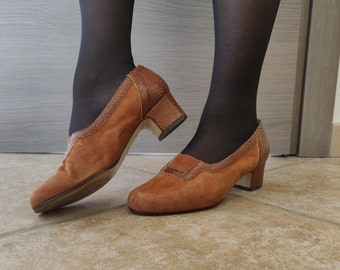 Mocasines de tacón bajo de ante y python Clásicos y elegantes vintage de los años 80 Exóticos Made in Italy Zapatos de mujer by Esse Zapatos Zapatos para mujer Zapatos sin cordones Mocasines 