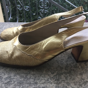 Vintage Goldener Stoff Schlingen Rücken Sandalen Made in Italy Vintage Schuhe
