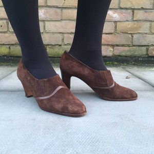 Brown Suede Pumps with Nappa Details- Made in Italy