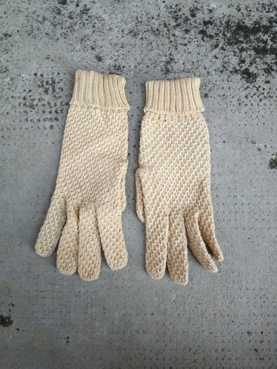 Beige Knitted Crochet Gloves Vintage - image 8
