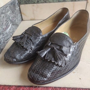 80s Black Men or Unisex Loafers with Tassels Woven Leather Exotic Snake 6  1/2 US True Original Vintage Made in USA by Frank More