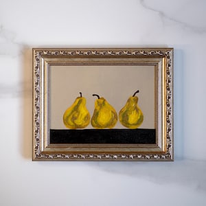 Pintura al óleo original de naturaleza muerta con peras, 6 x 8 pulgadas, arte de pared de cocina de granja con pequeñas frutas, decoración de otoño de cabaña, regalo de inauguración de la casa para mamá