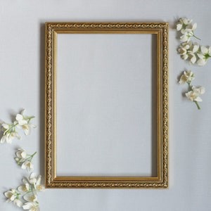 A4 - 8.26x11.8 inch Holzrahmen Vintage Stil golden bronzefarben 21 x 30 CM | Ideal für die Verwendung als Rahmen für Diplome oder Zertifikate