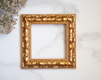 6x6 IN Vintage style bulky ornate gold leaf baroque wood frame for gallery wall art 15X15 CM square golden color