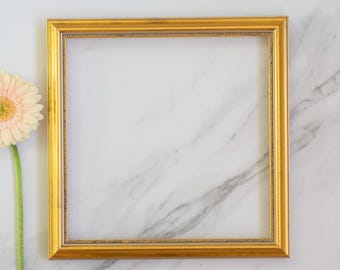 8x8 Inch (20x20 cm) Gold Beaded Wood Picture Frame