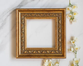 4x4 inch,  vintage charming handcrafted golden WOOD picture FRAME for gallery wall (10x10cm)
