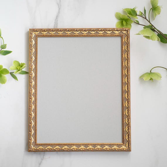8x10 inch Handcrafted Vintage Gold Frame: Elegant 20x25 cm  Photo, Art, Diploma Display