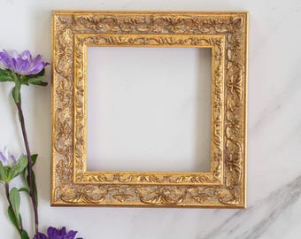 4x4 inch,  vintage charming handcrafted golden WOOD picture FRAME for gallery wall (10x10cm)