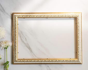 Marco de pared vintage A4, hecho a mano y adornado (8,26 x 11,8 pulgadas)