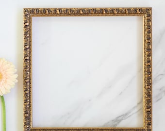 8x8 Inch (20x20 cm) Antique Gold Bronze Ornate Wood Picture Frame