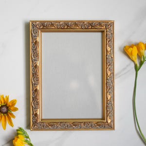 Ornate Gold Leaf Wood Frame: Vintage Belle Epoque Style (8x8 IN
