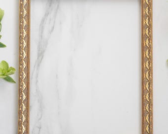8x10 Inch (20x25 cm) Vintage Gold Ornate Wood Picture Frame
