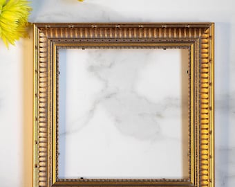 8x8 Inch (20x20 cm) Vintage Gold Ornate Wood Picture Frame