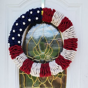 Crochet American Flag Wreath PATTERN ONLY Independence Day decoration 4th of July Labor Day Memorial Day holiday patriotic easy veteran gift image 2